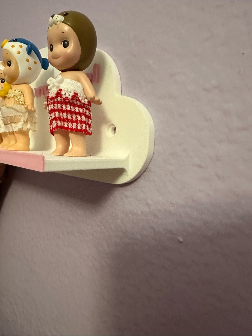 Sonny Angel Cloud Shelf - White & Pink - Picture 3 of 3
